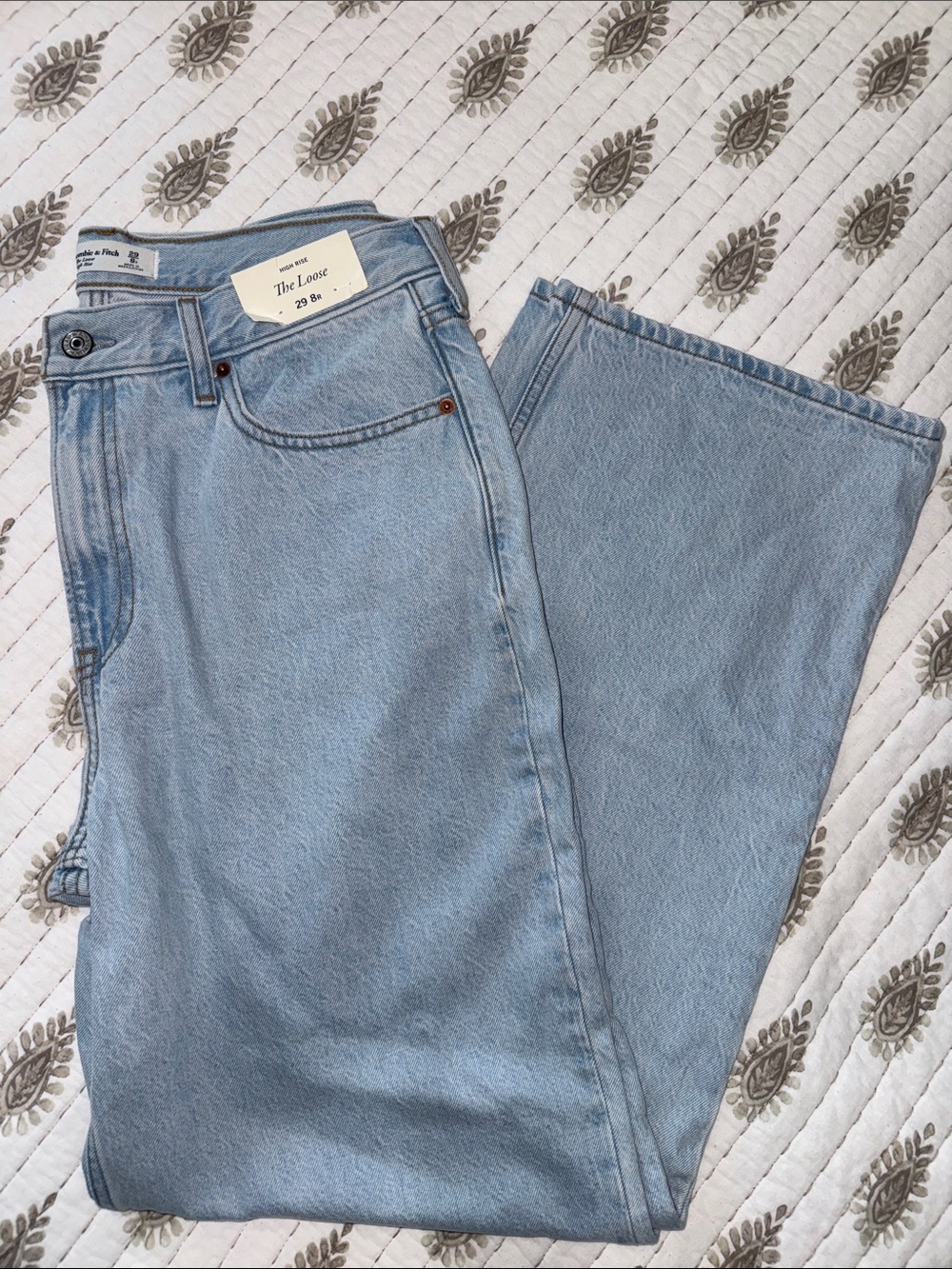 Abercrombie “The Loose” Light Wash High-Rise Straight Leg Jeans